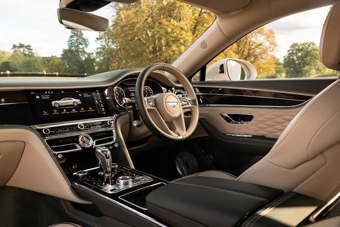 Bentley Flying Spur — interior