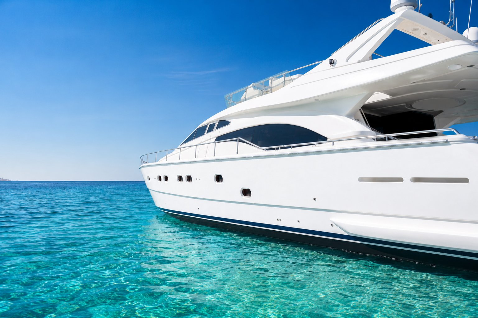 Ferretti 680